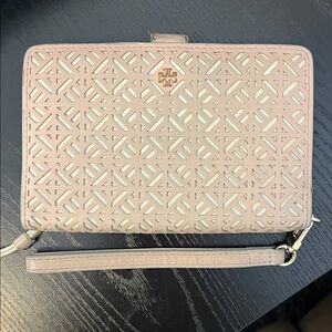 Tory Burch Blush Geometric Wristlet